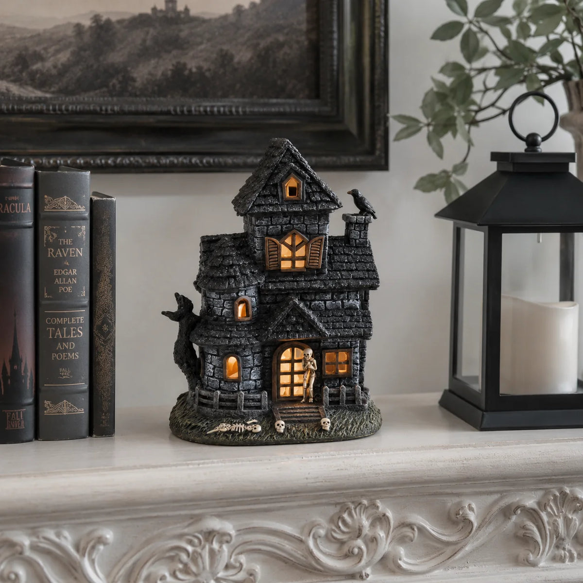 Halloween Lighted Haunted House Resin Figurine with Skeleton &amp; Crow, Spooky Tabletop Ornament for Home Party Decoration